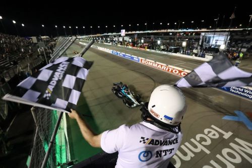 Kyle Kirkwood wint op de WWT Raceway (Gateway)